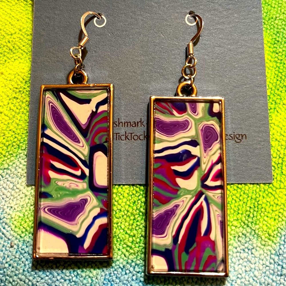 Dangle swirls